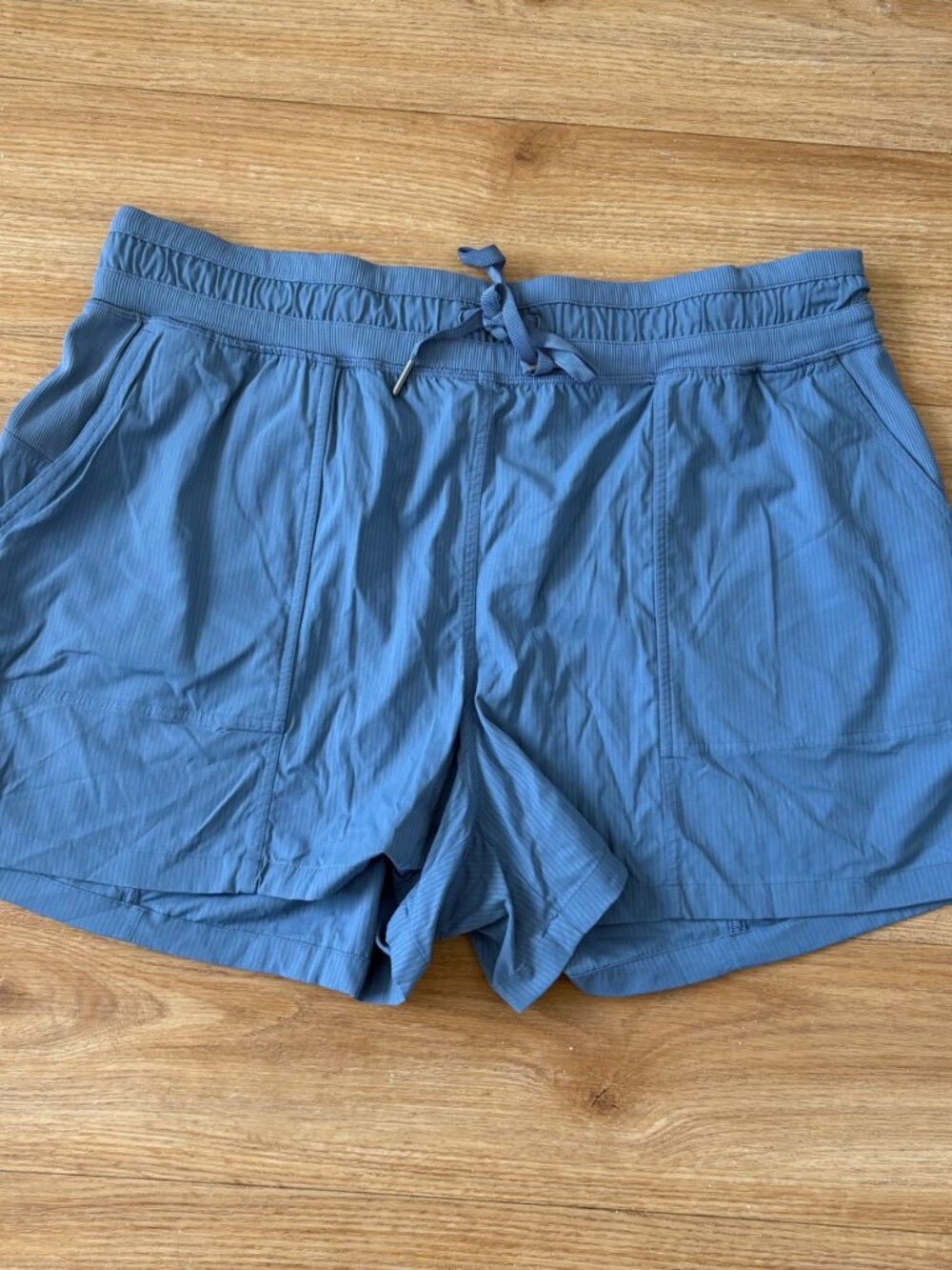 Lululemon Athletic Dance Studio High Rise Short 3.5” Oasis Blue Women’s Sz 14